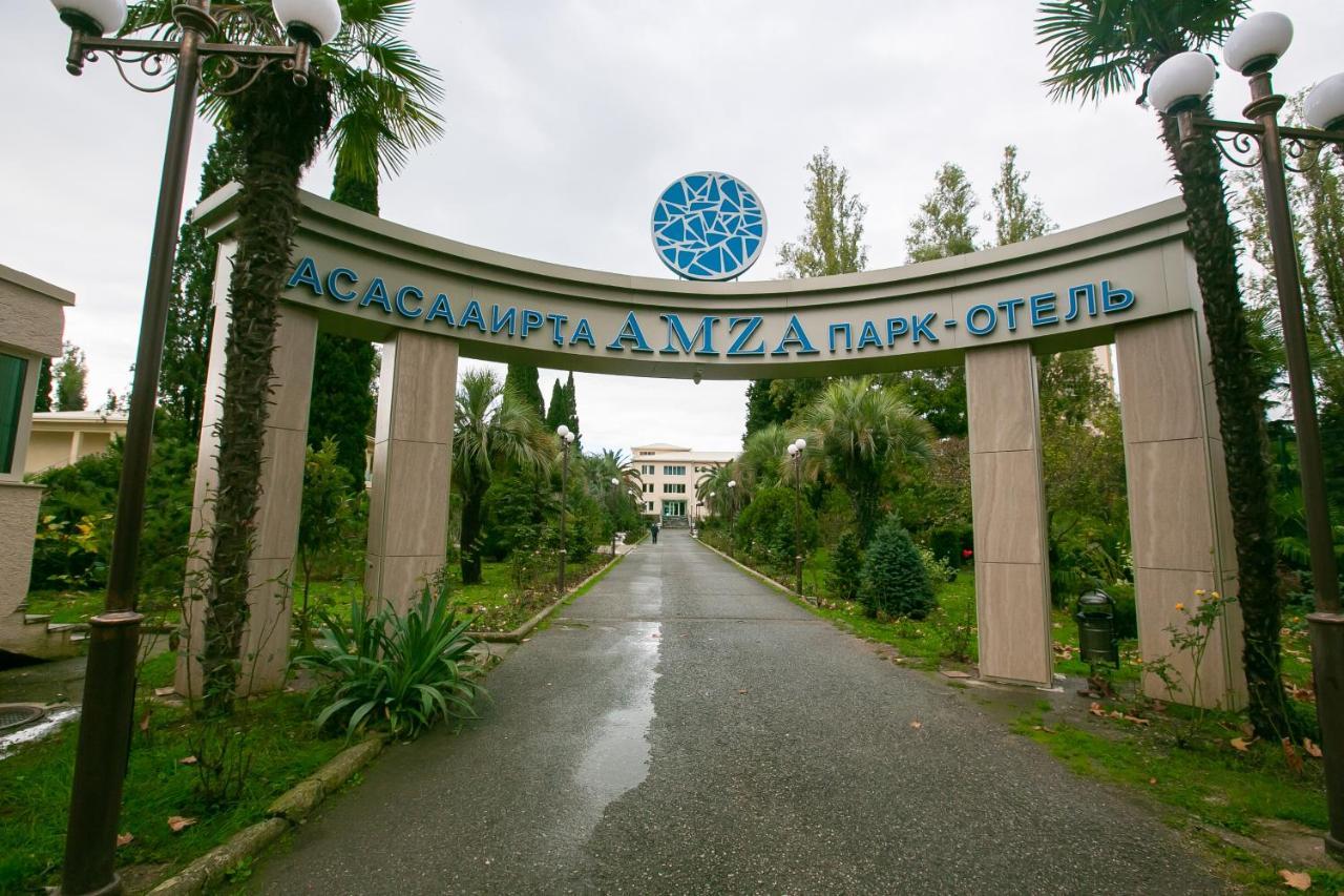 Amza Park Hotel Gagra Exteriér fotografie