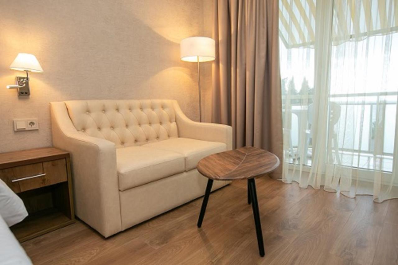 Amza Park Hotel Gagra Exteriér fotografie